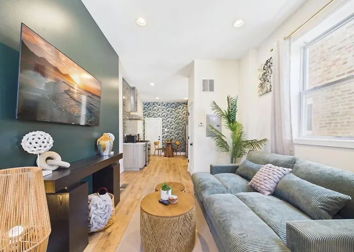 Modern Zen Retreat Mins From Downtown Chicago